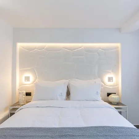 Callisti With Pool View And Calypso Upper Floor With Sea View * Mykonos Town