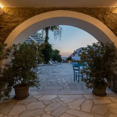 Callisti With Pool View And Calypso Upper Floor With Sea View * Mykonos Town