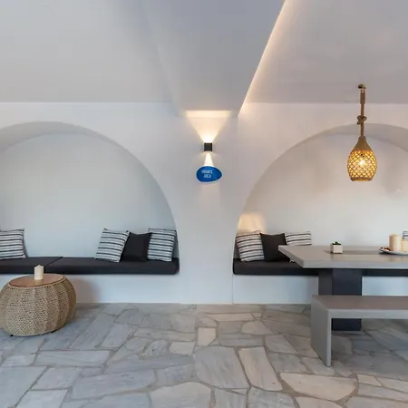 アパート Callisti With Pool View And Calypso Upper Floor With Sea View Mykonos Town