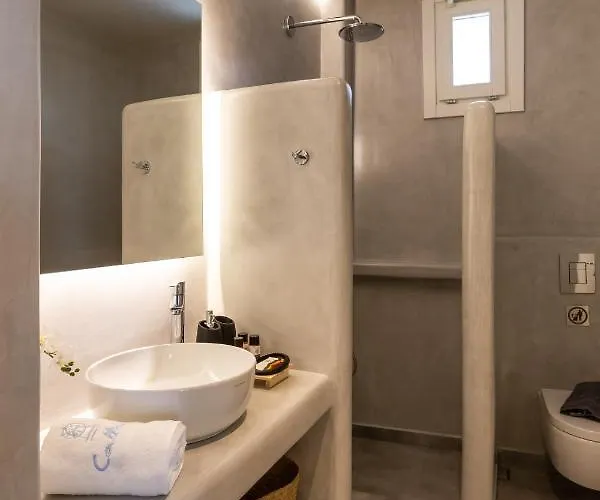 Daire Callisti With Pool View And Calypso Upper Floor With Sea View