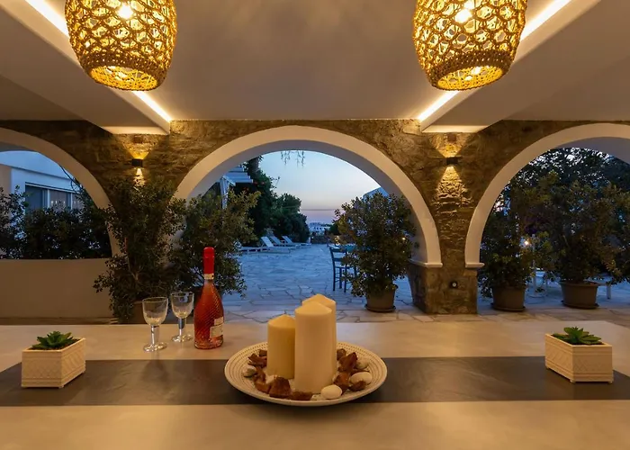 Daire Callisti With Pool View And Calypso Upper Floor With Sea View Mykonos Town