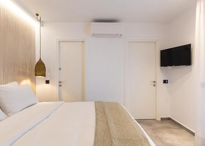 Callisti With Pool View And Calypso Upper Floor With Sea View Daire *