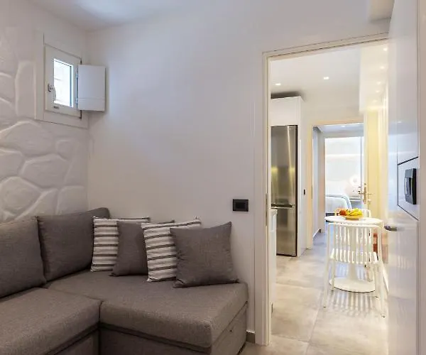 Callisti With Pool View And Calypso Upper Floor With Sea View Daire Mykonos Town