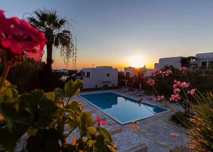 Callisti With Pool View And Calypso Upper Floor With Sea View Daire