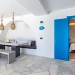 Callisti With Pool View And Calypso Upper Floor With Sea View Appartement *