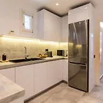 Daire Callisti With Pool View And Calypso Upper Floor With Sea View