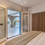 Callisti With Pool View And Calypso Upper Floor With Sea View Appartement
