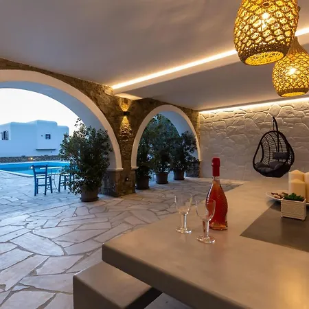 Callisti With Pool View And Calypso Upper Floor With Sea View Apartamento Mykonos Town