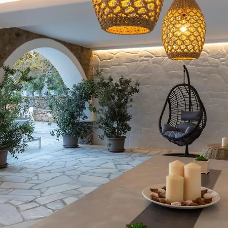 Callisti With Pool View And Calypso Upper Floor With Sea View Apartment Mykonos Town