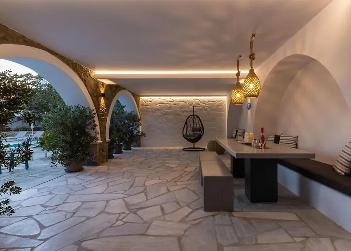 Callisti With Pool View And Calypso Upper Floor With Sea View * Mykonos Town