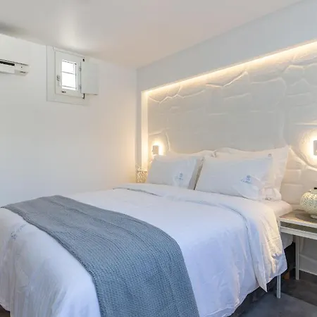 Callisti With Pool View And Calypso Upper Floor With Sea View Daire *